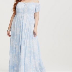 TORRID Light Blue& White Paisley Maxi Dress